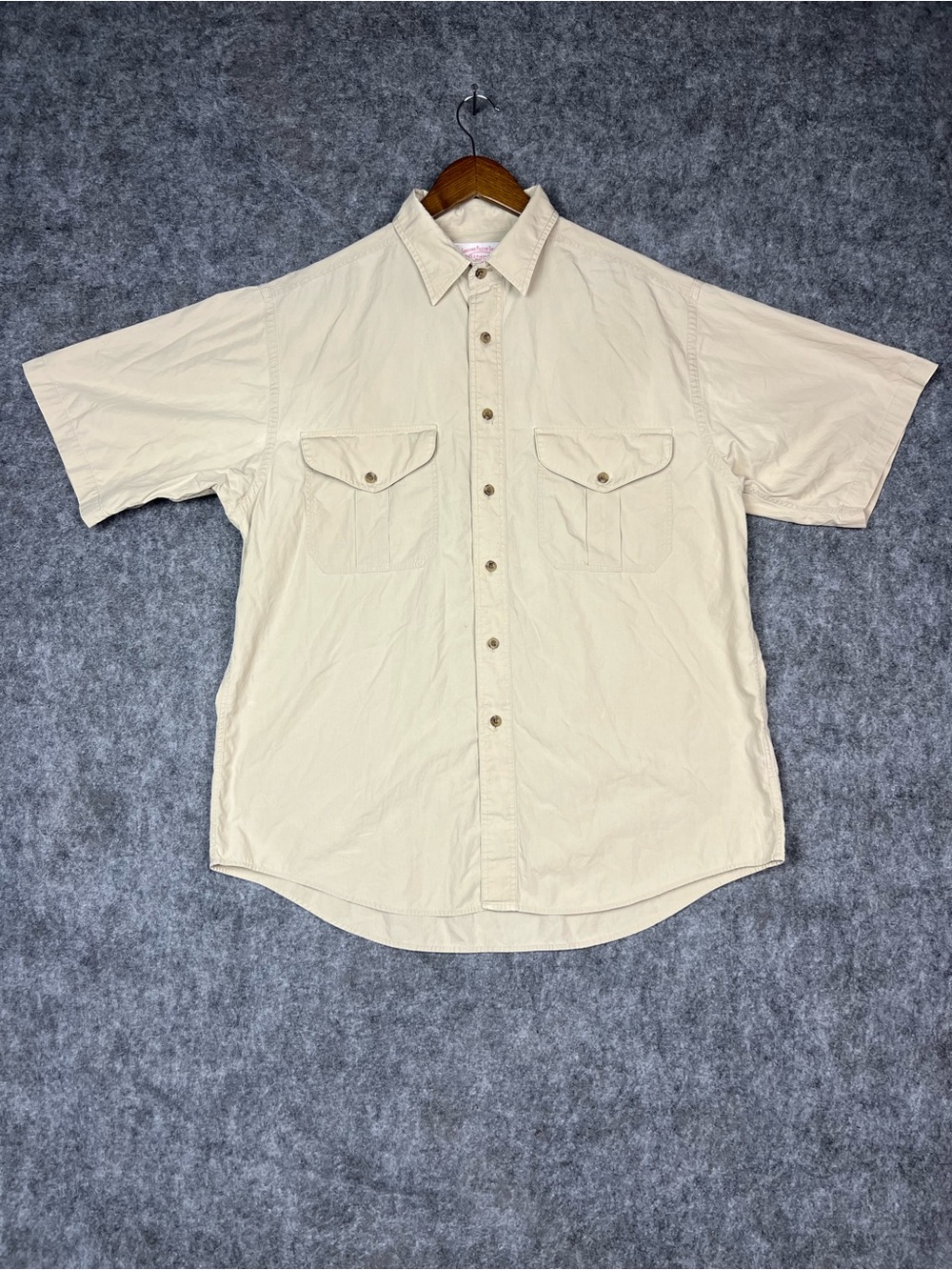 Filson Short-Sleeve Button-Down Shirt in Light Beige Size L